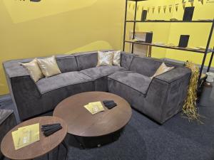 TUNE Stoffsofa rechts geschlossen 3